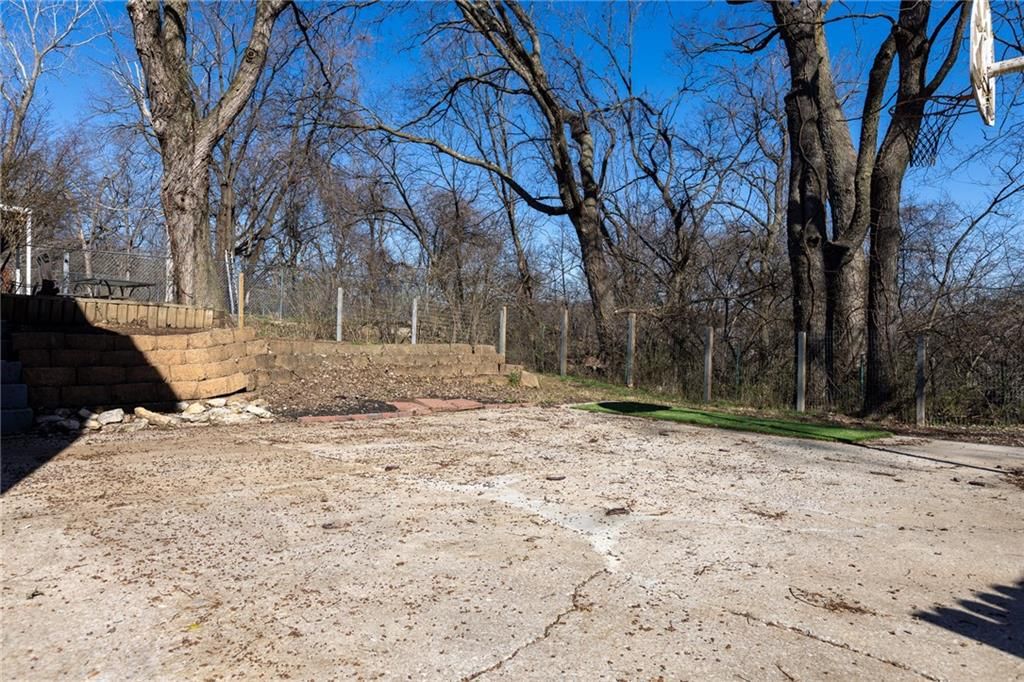 4709 NW Fisk Avenue — photo 27