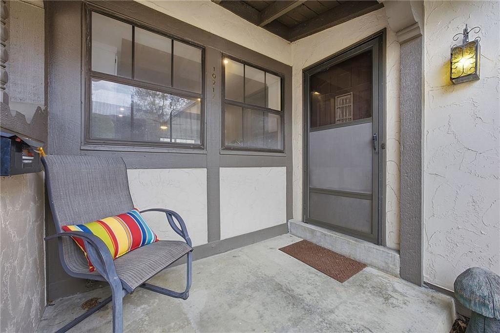 10217 Conser Street — photo 5