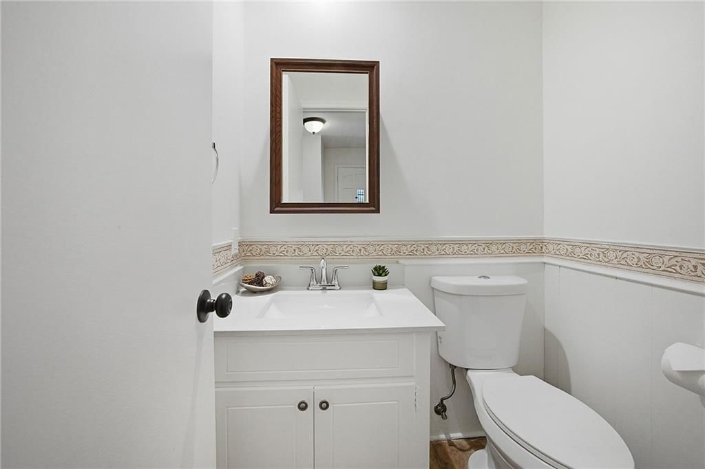 10217 Conser Street — photo 17