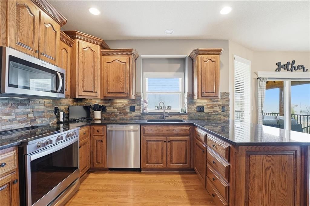 1256 SW Summit Crossing Circle — photo 16