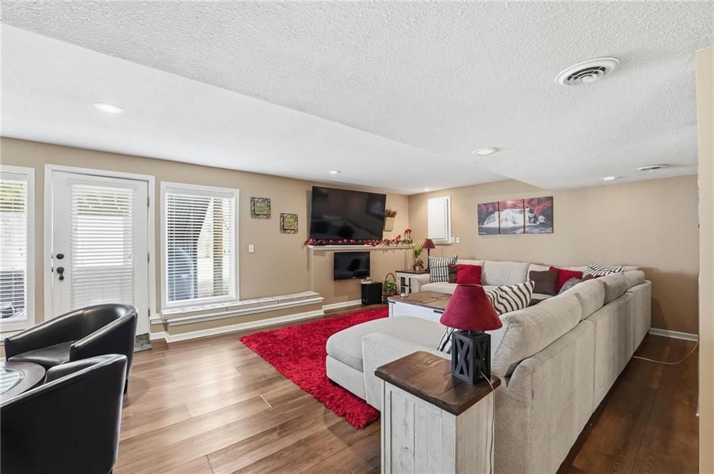 1256 SW Summit Crossing Circle — photo 39