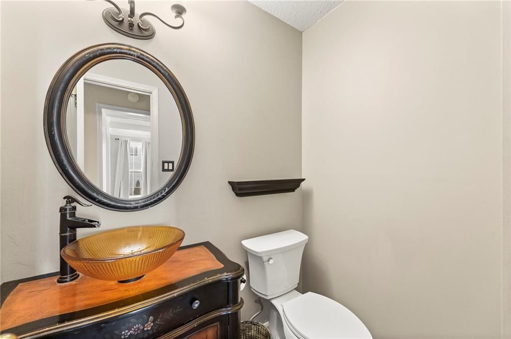 202 NW Ironbark Street — photo 16