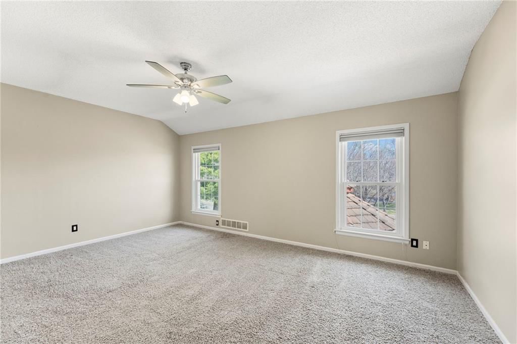 202 NW Ironbark Street — photo 18