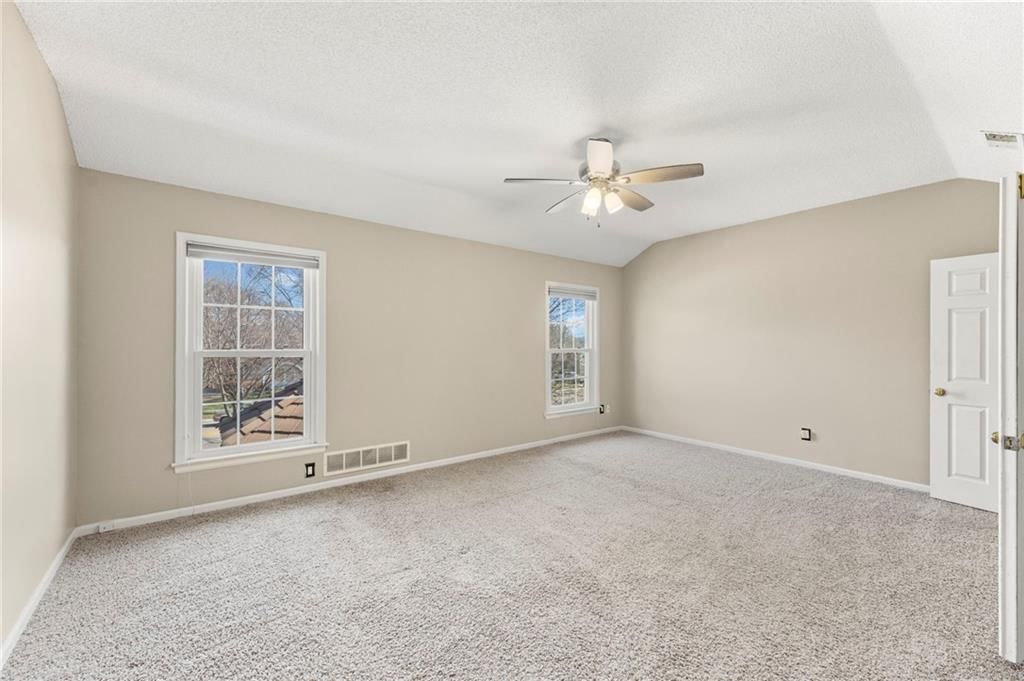 202 NW Ironbark Street — photo 20