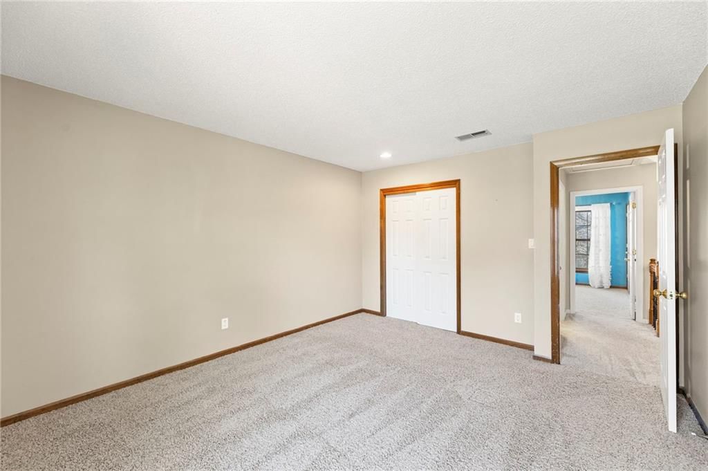 202 NW Ironbark Street — photo 28