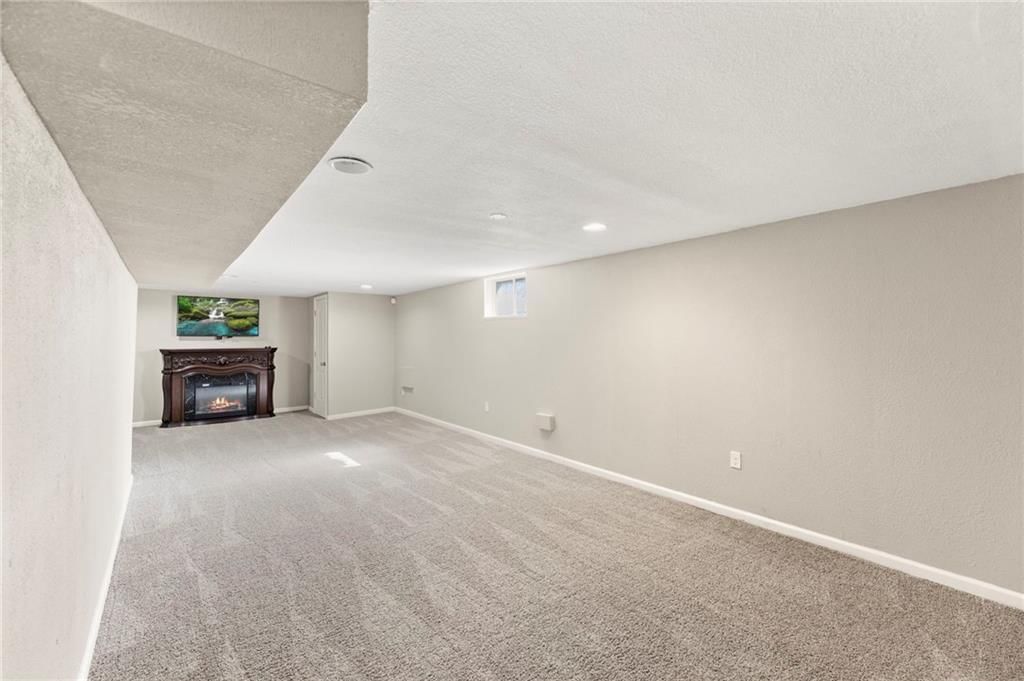 202 NW Ironbark Street — photo 31