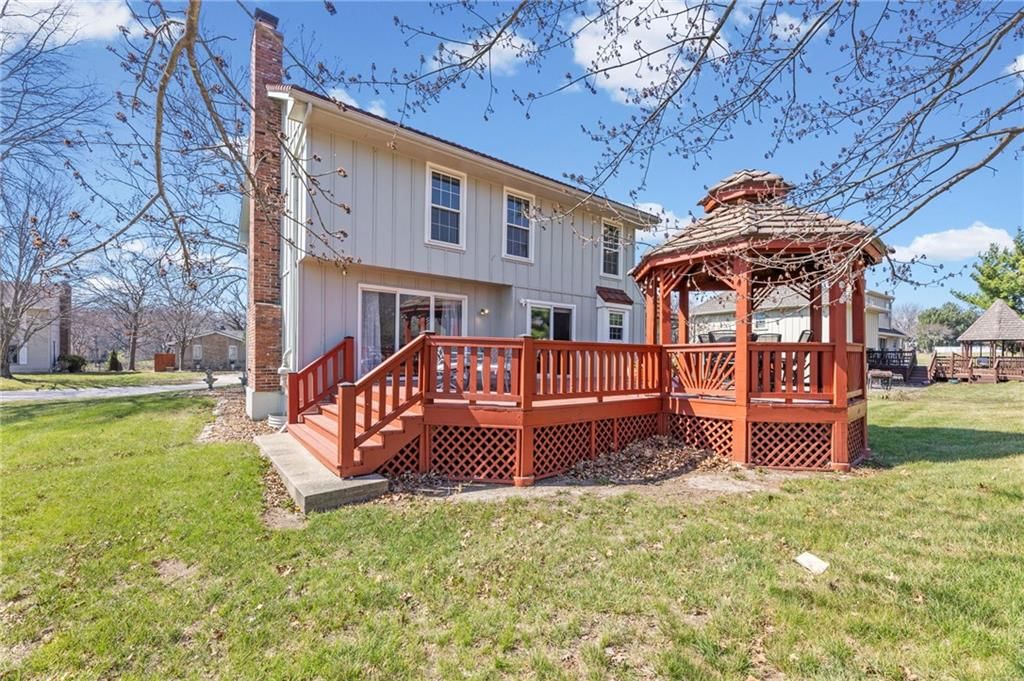202 NW Ironbark Street — photo 37