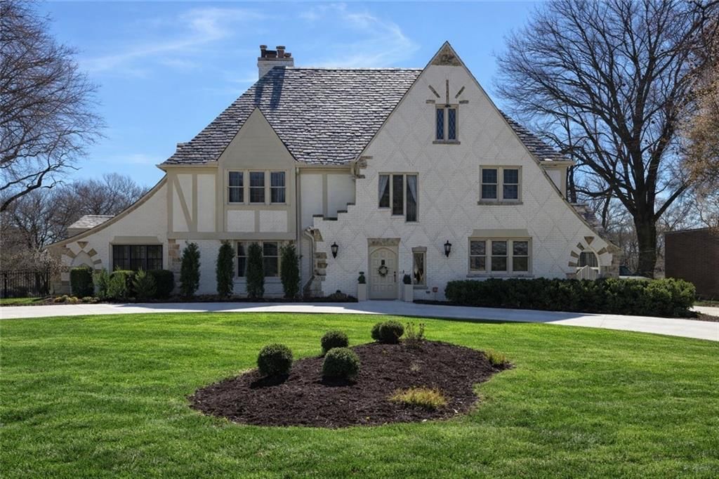 1239 W 63rd Street, Kansas City, MO