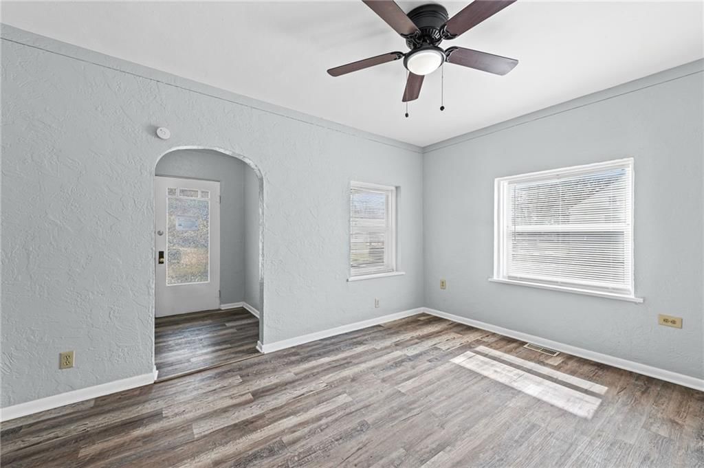2104 S Norwood Avenue — photo 7