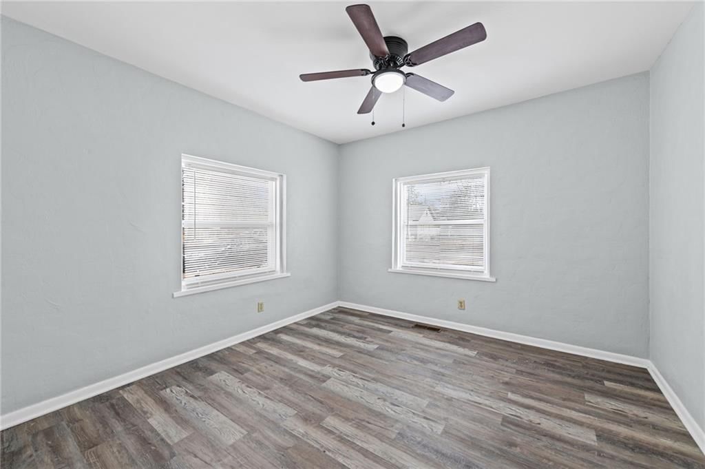 2104 S Norwood Avenue — photo 10