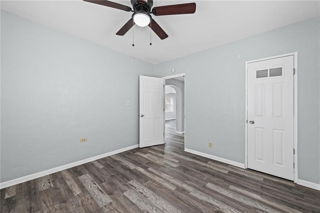 2104 S Norwood Avenue — photo 11