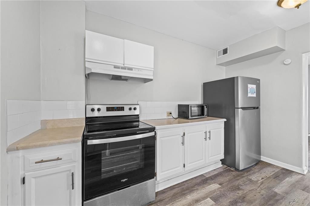 2104 S Norwood Avenue — photo 17
