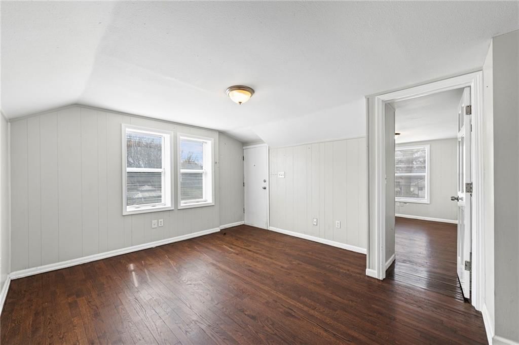 2104 S Norwood Avenue — photo 20