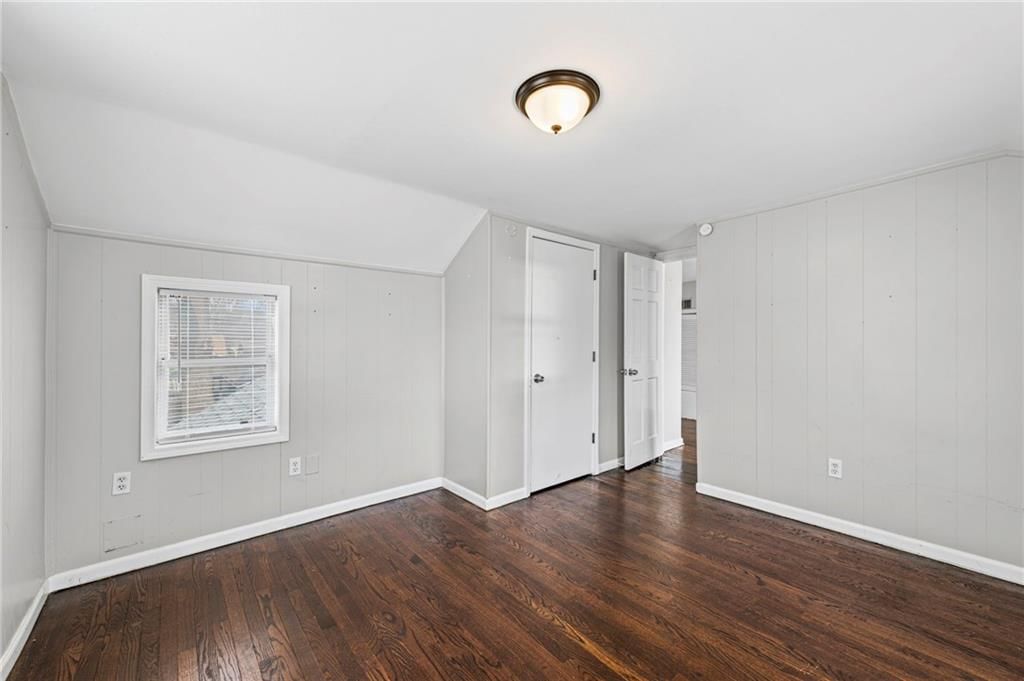 2104 S Norwood Avenue — photo 22