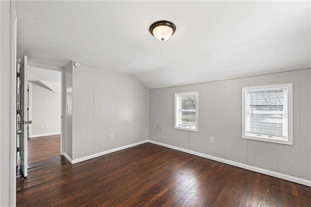 2104 S Norwood Avenue — photo 23
