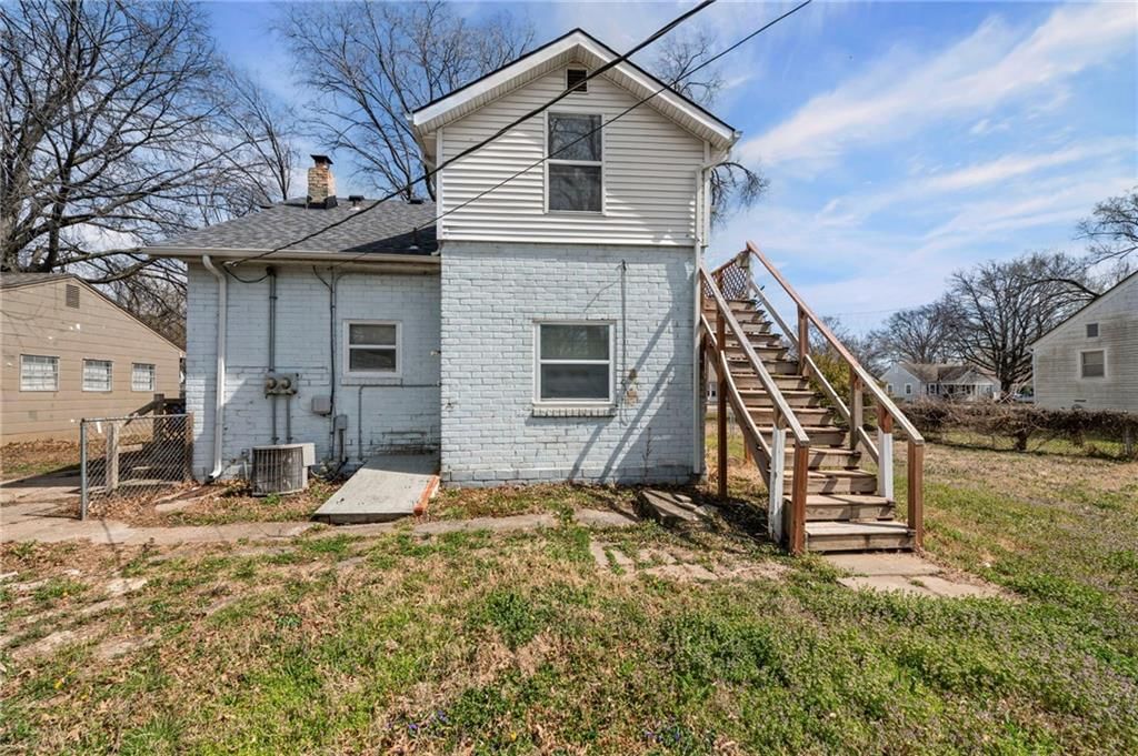 2104 S Norwood Avenue — photo 33