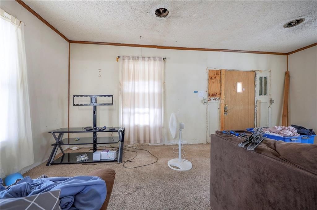 1508 Rowland Avenue — photo 6