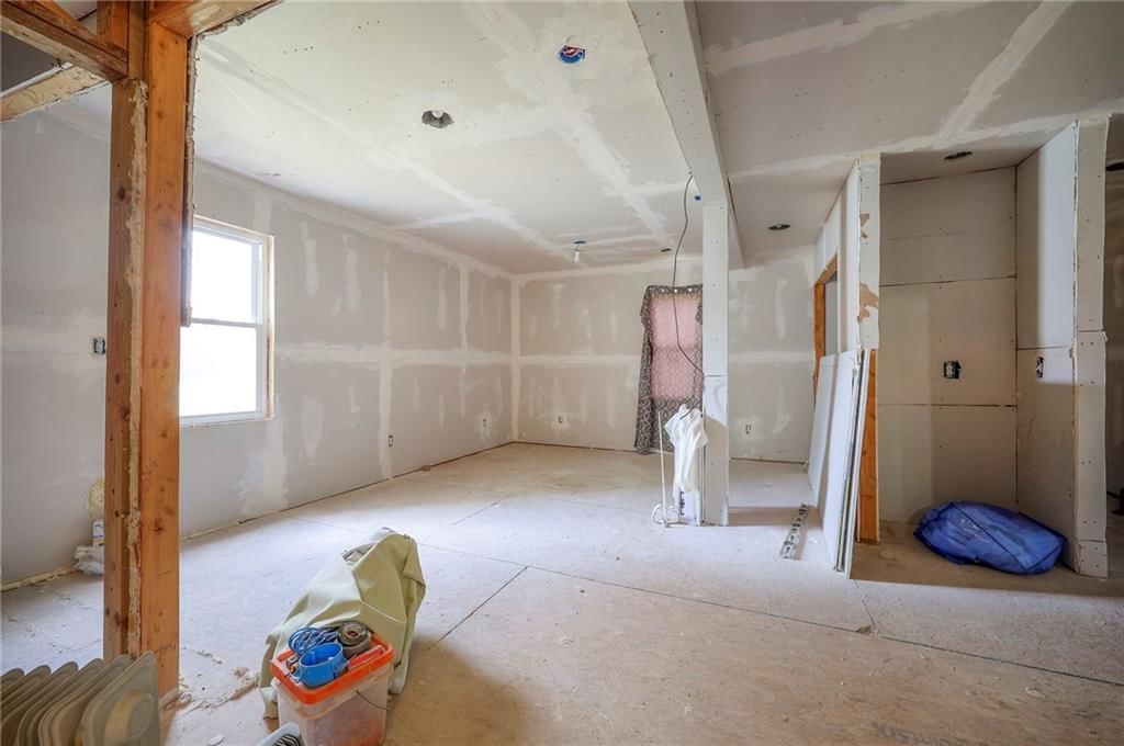 1508 Rowland Avenue — photo 13