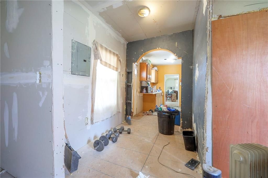1508 Rowland Avenue — photo 16