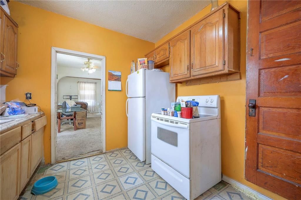 1508 Rowland Avenue — photo 17
