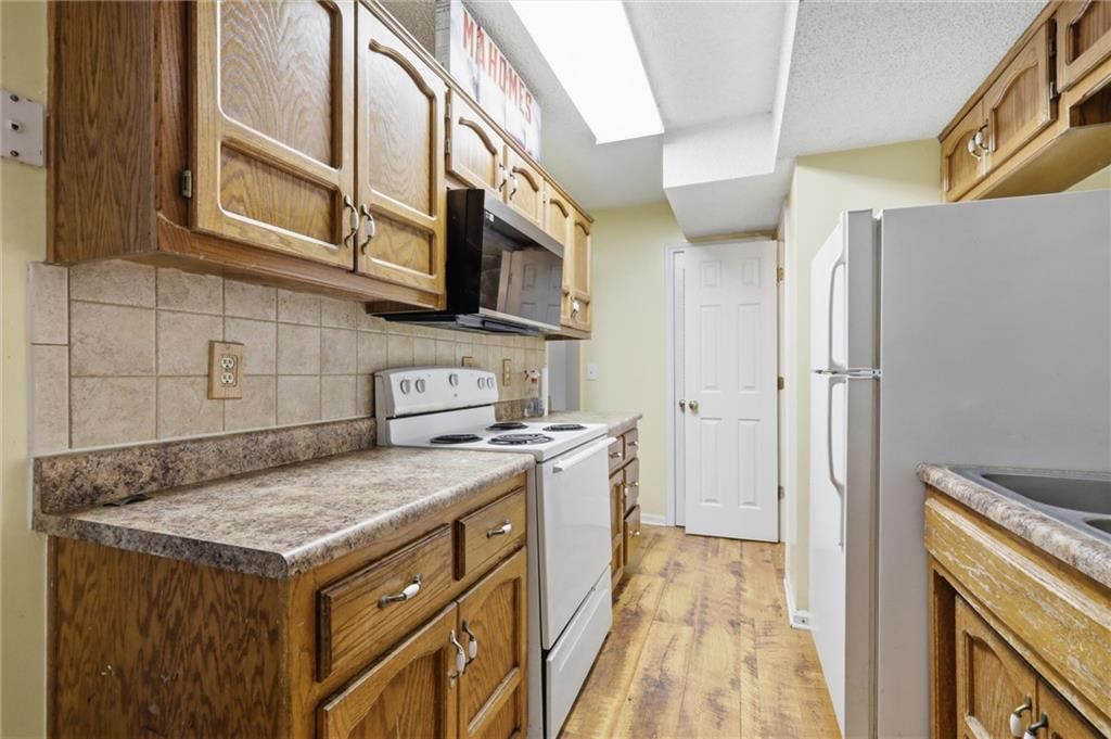 8749 NW 82nd Street — photo 11