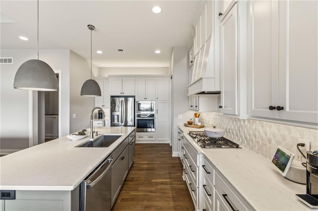 5765 NW Barn Hill Road — photo 13