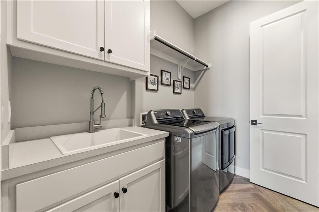 5765 NW Barn Hill Road — photo 43