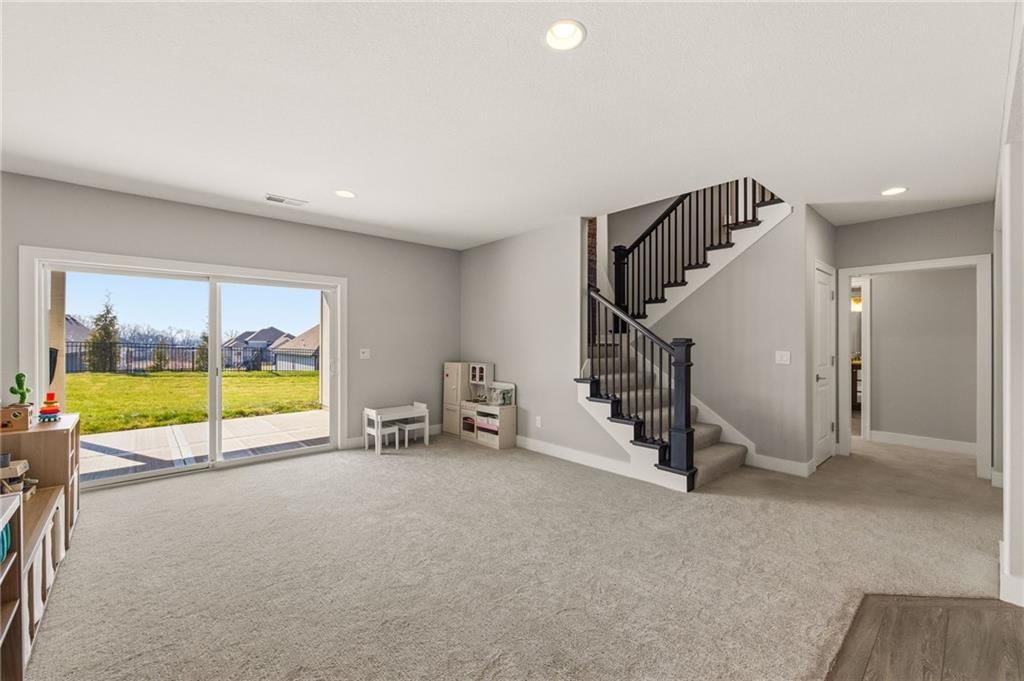 5765 NW Barn Hill Road — photo 71