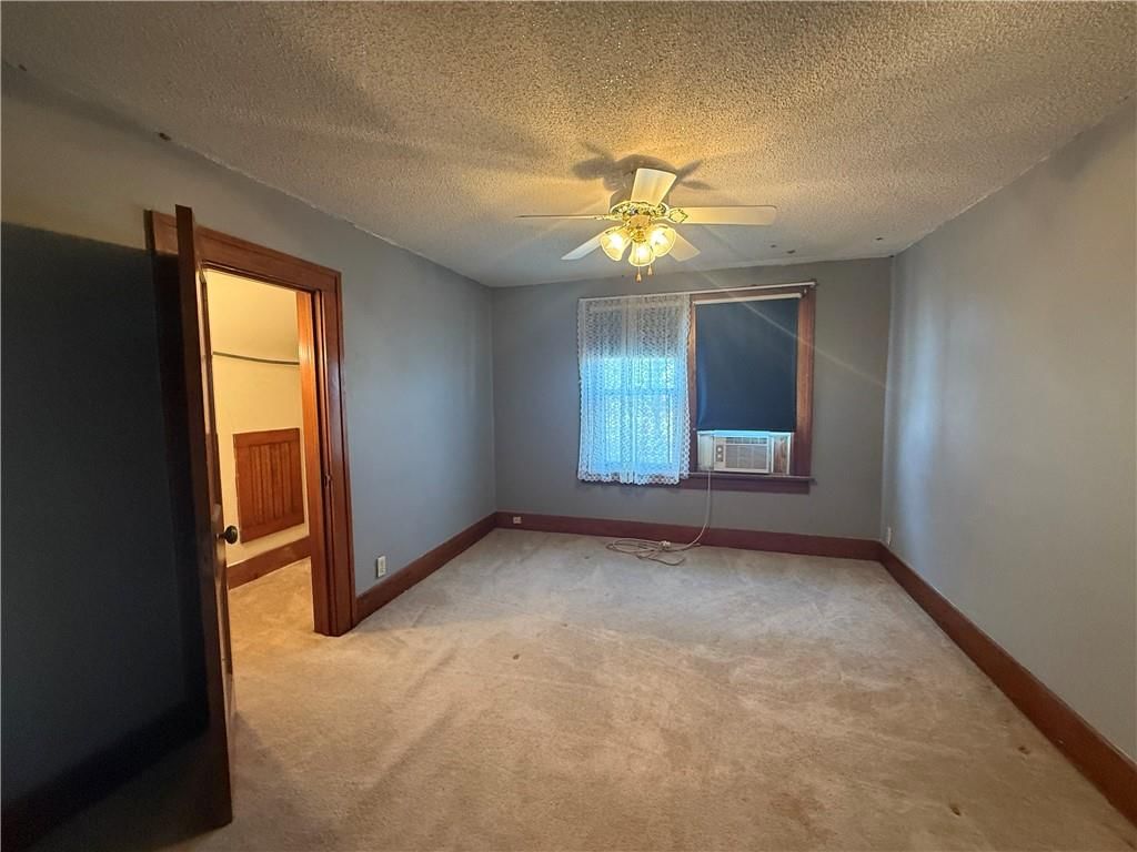 303 S Elm Street — photo 22