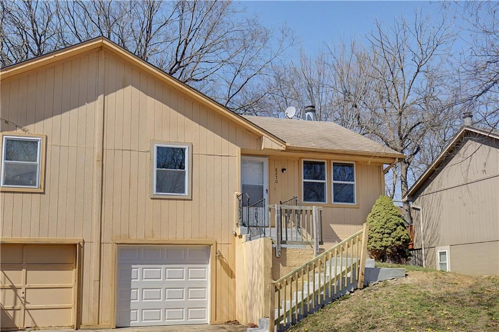 8270 Perry Street — photo 1