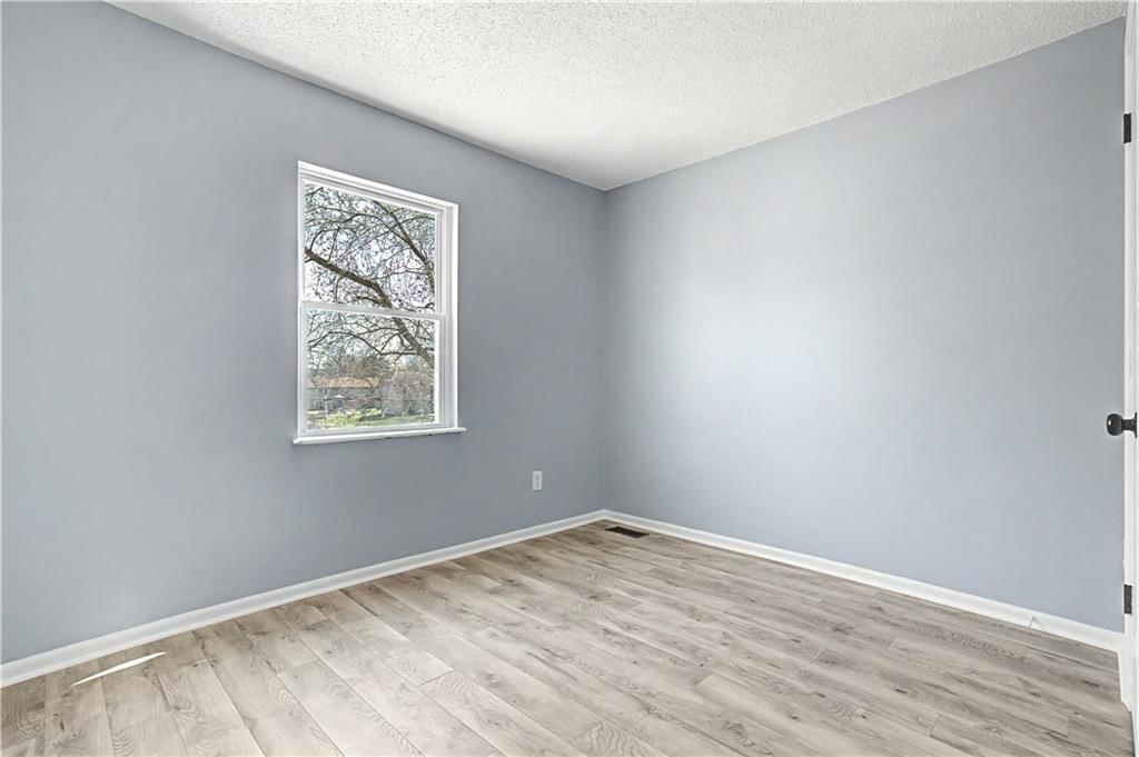 8270 Perry Street — photo 14