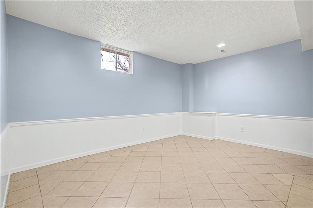 8270 Perry Street — photo 19