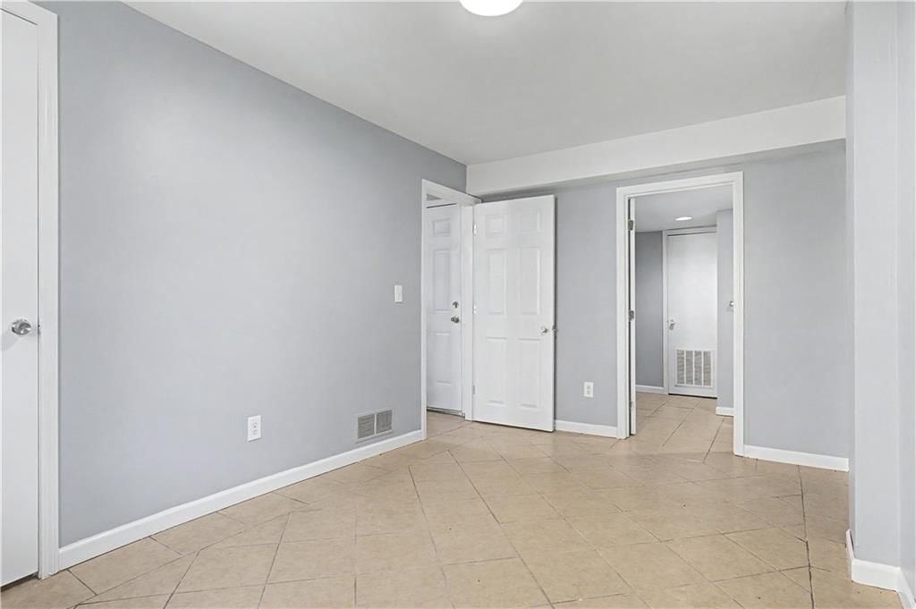 8270 Perry Street — photo 22
