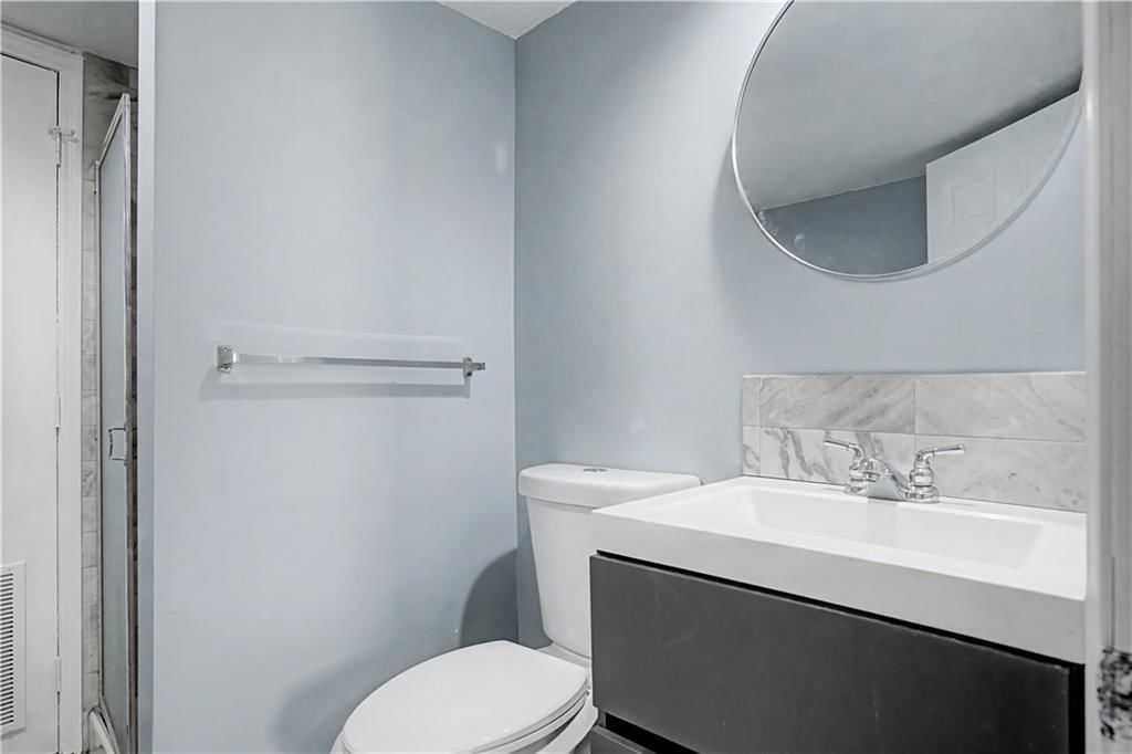 8270 Perry Street — photo 23