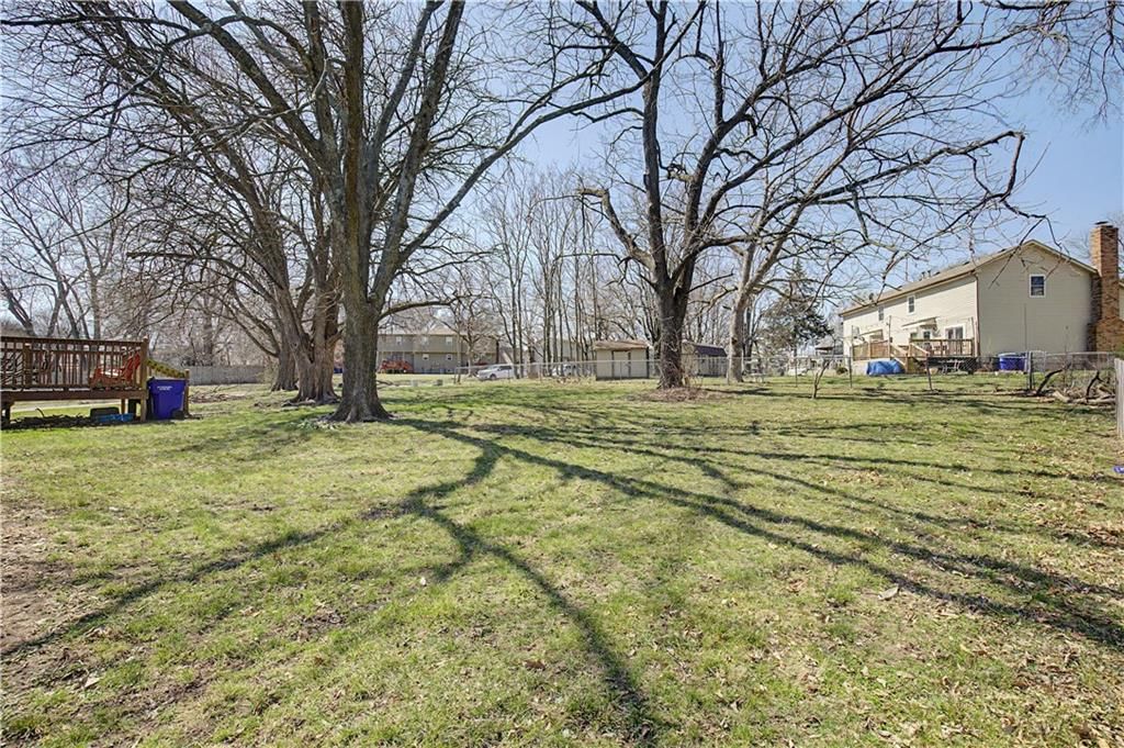 8270 Perry Street — photo 30