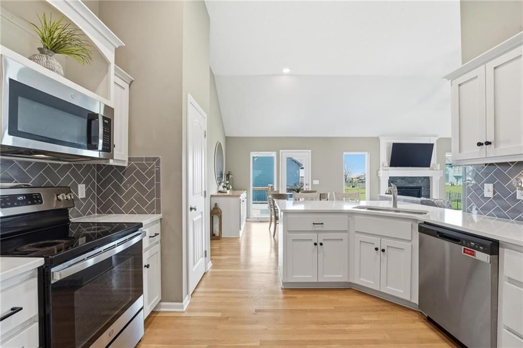 10202 N Quincy Avenue — photo 14