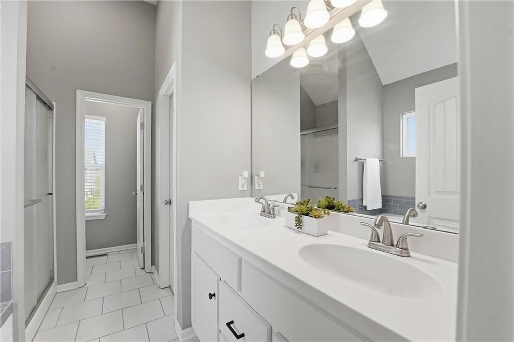 10202 N Quincy Avenue — photo 18