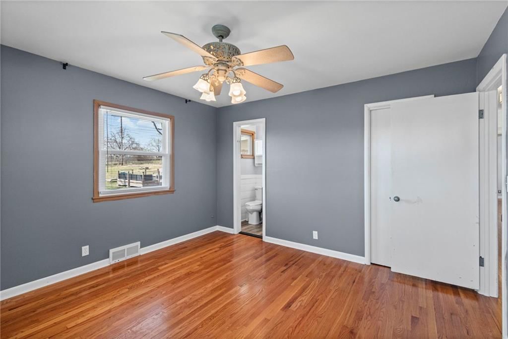 12905 E 54 Terrace — photo 10