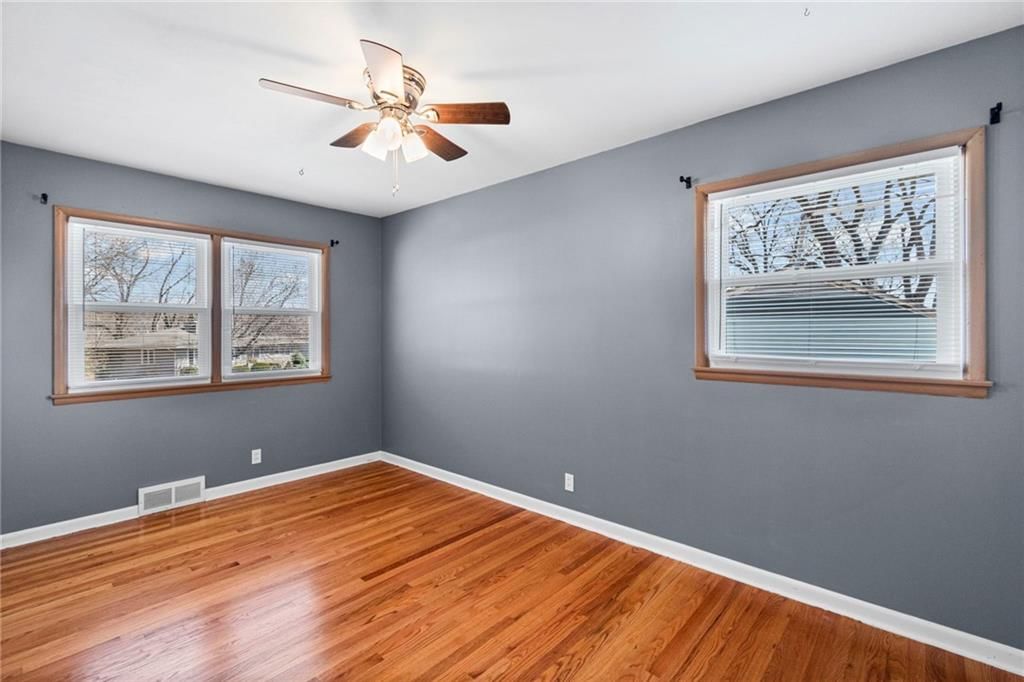 12905 E 54 Terrace — photo 15