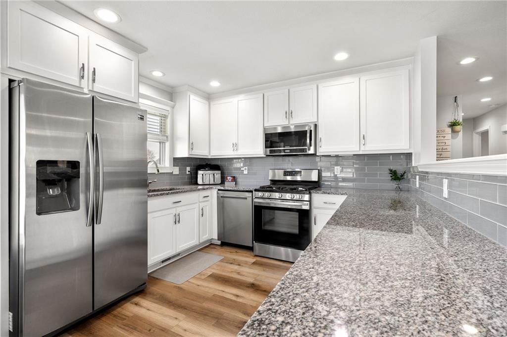 411 E McPherson Street — photo 18