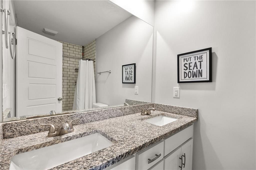 411 E McPherson Street — photo 26