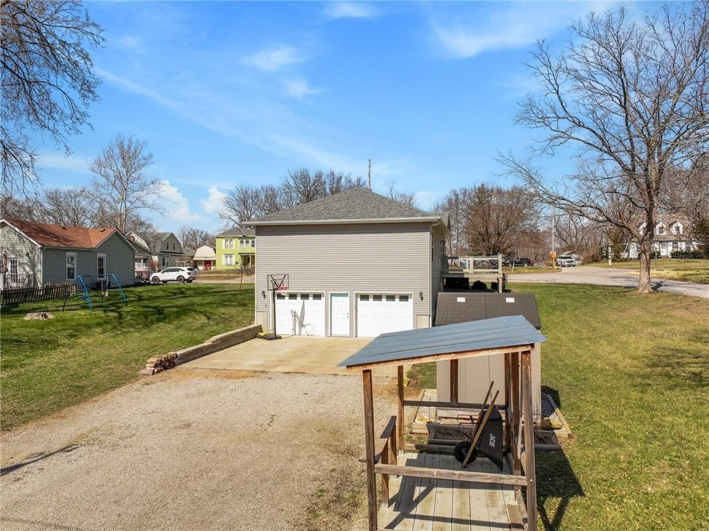 411 E McPherson Street — photo 44
