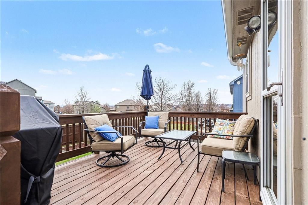 5815 Lakecrest Drive — photo 20