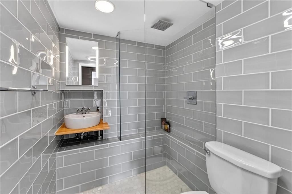 3718 N Briarcliff Road — photo 28
