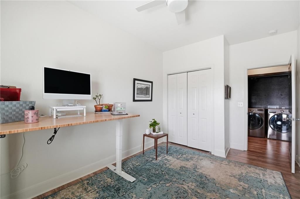 11624 TOMAHAWK CREEK Parkway — photo 34