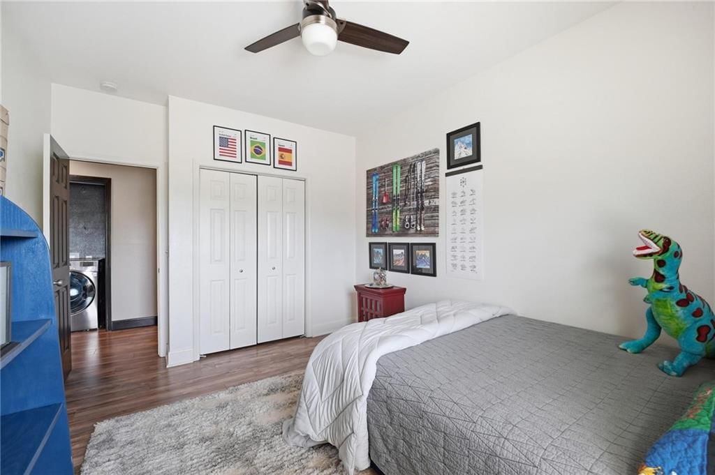 11624 TOMAHAWK CREEK Parkway — photo 37