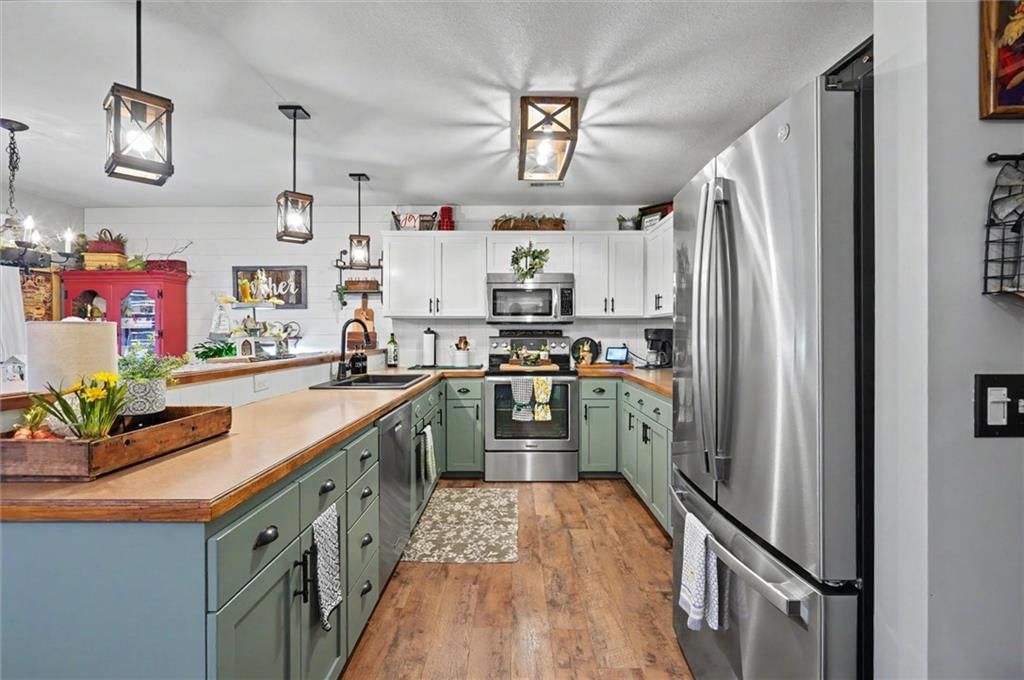 1008 Kathys Court — photo 4