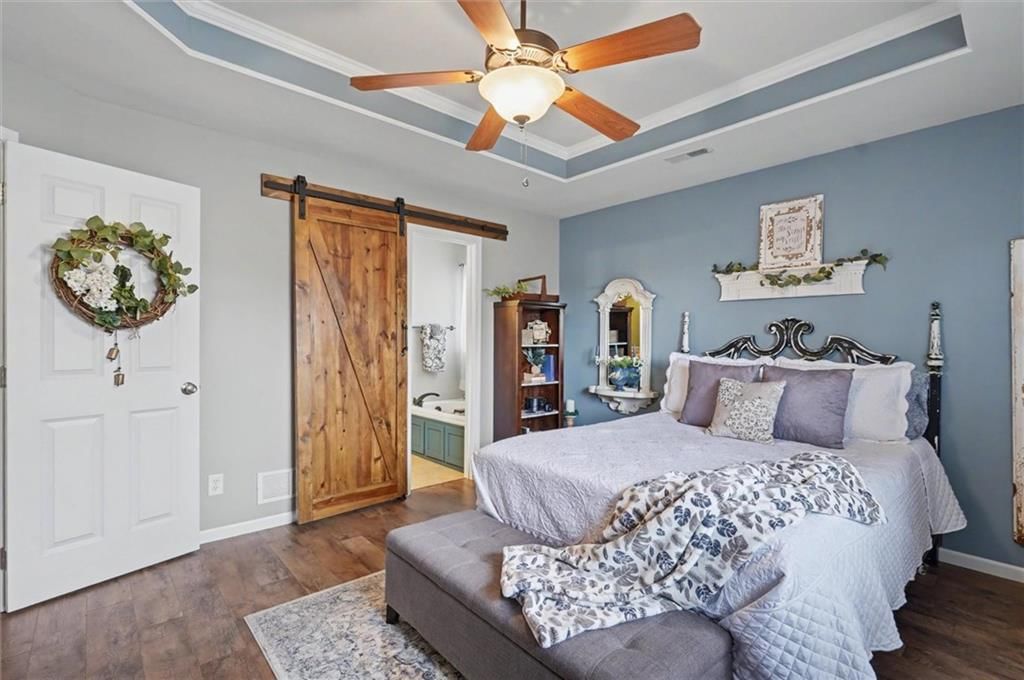 1008 Kathys Court — photo 10