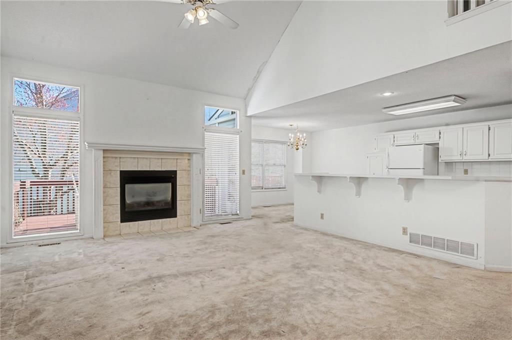 6817 W 156th Terrace — photo 2
