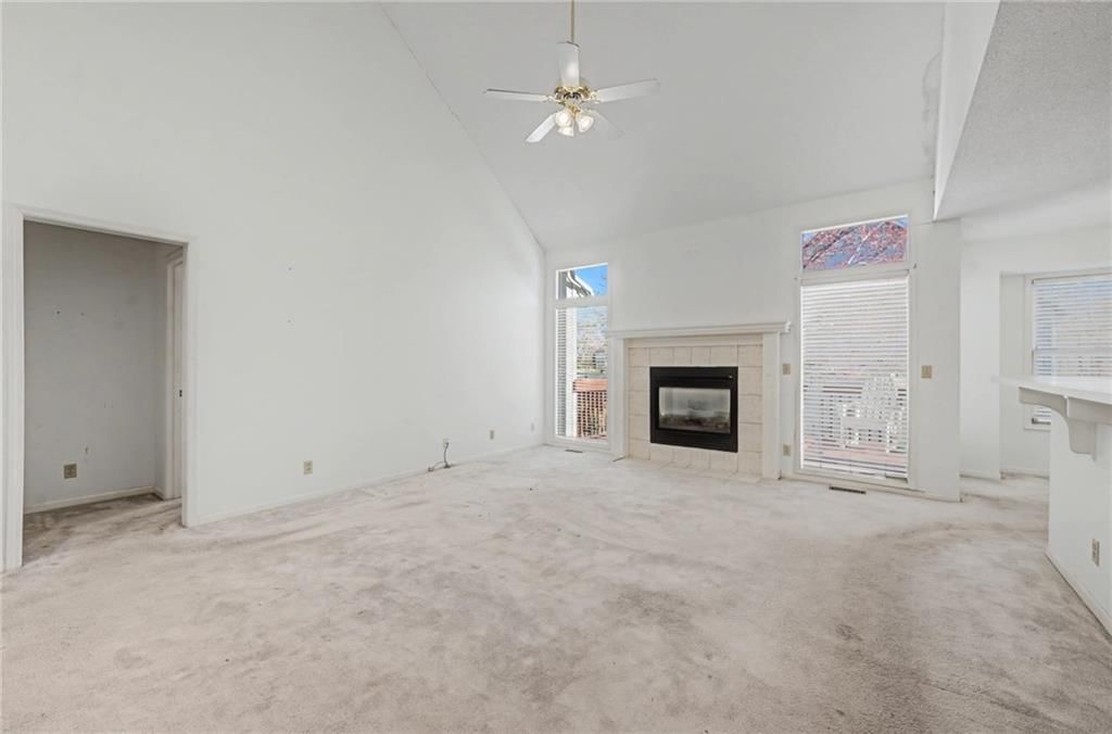 6817 W 156th Terrace — photo 3